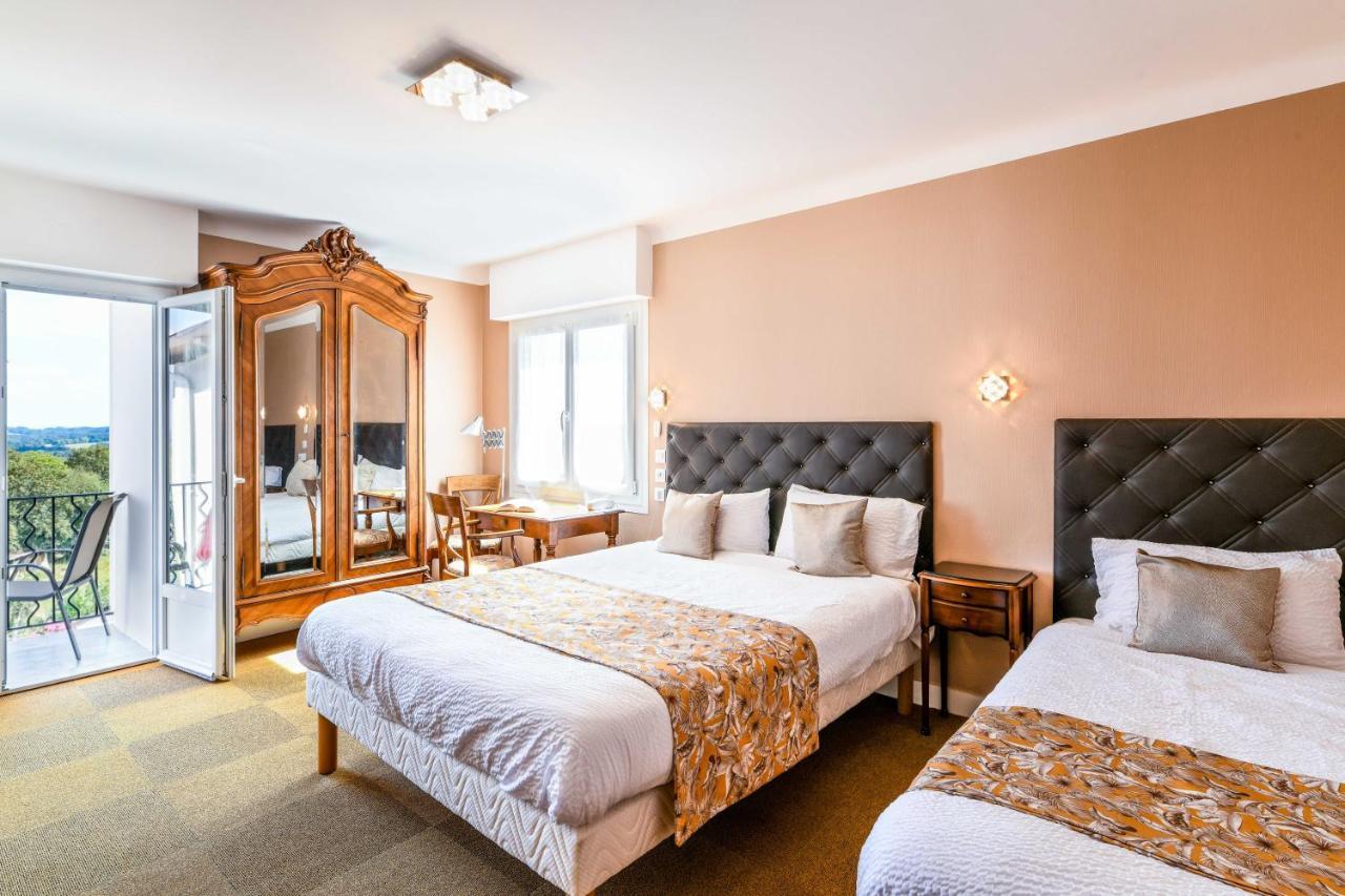 Hotel Aux Tauzins Montfort-en-Chalosse Esterno foto
